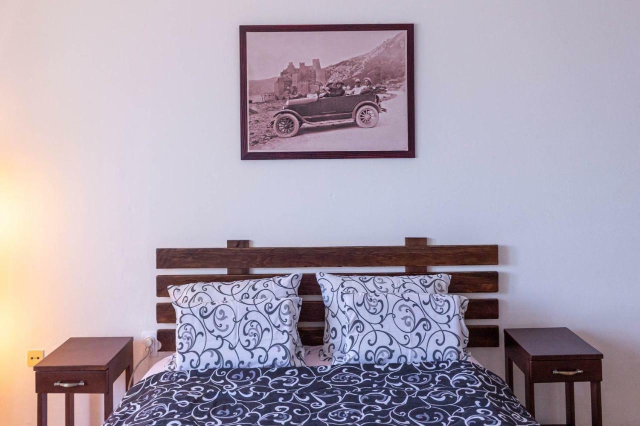 Apartman "Soba Sa Pogledom" ゴルバッツ エクステリア 写真